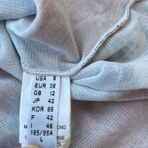 Vivienne Tam Chrysanthemum Top Faux Turtleneck Cream Red Floral Nylon Shirt Sz 6 - Picture 7 of 12